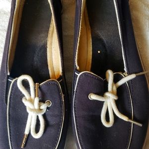Blue canvas biat shoes